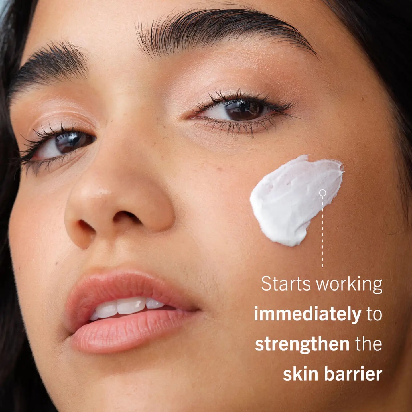 FIRST AID BEAUTY Ultra Krem Riparues 56.7g