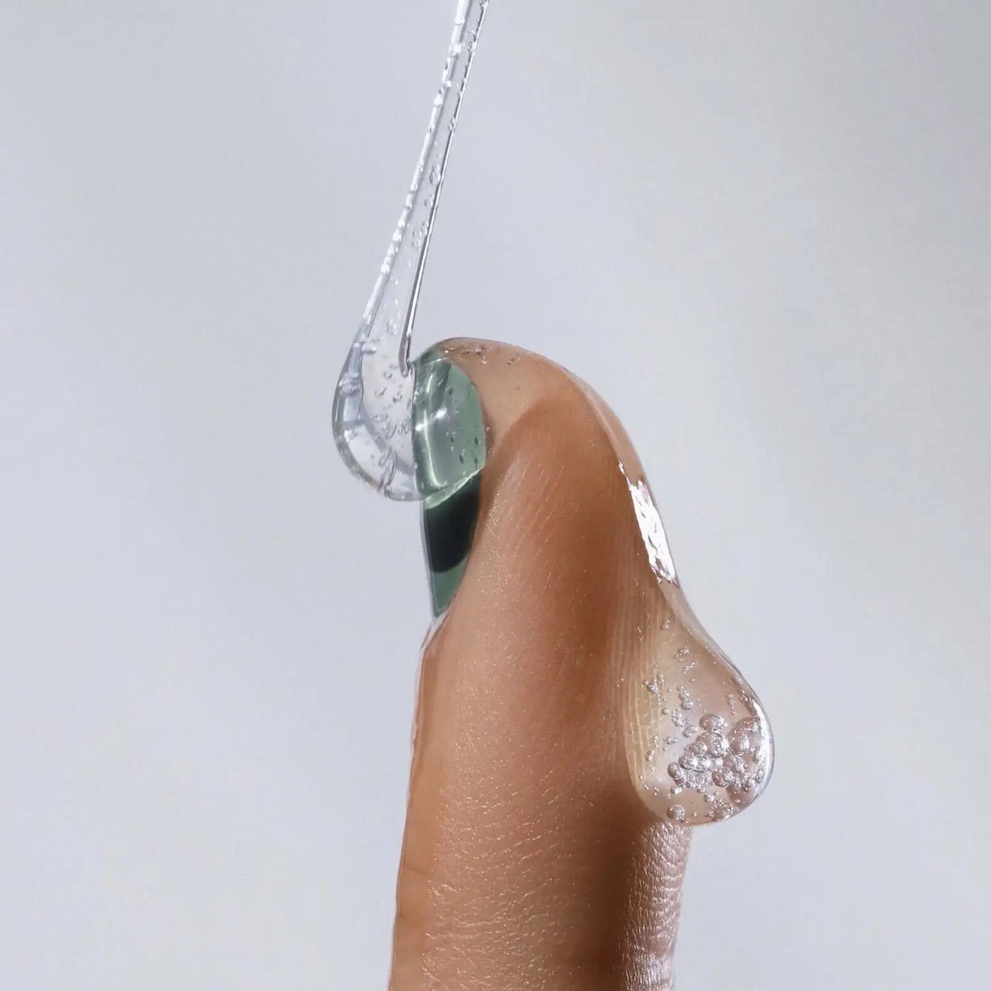 HERLUM larës për duar dhe trup, dru sandali dhe grejpfrut 50 ml