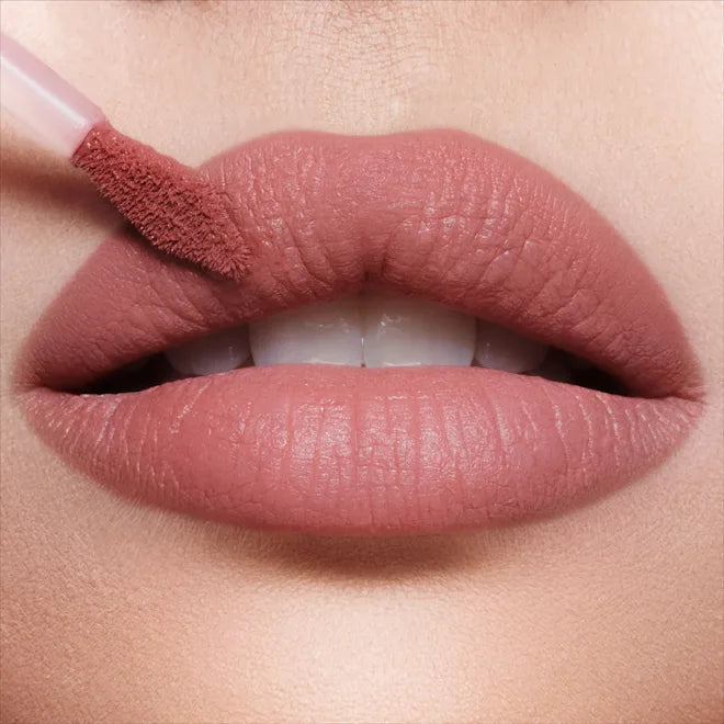 CHARLOTTE TILBURY AIRBRUSH FLAWLESS LIP BLUR