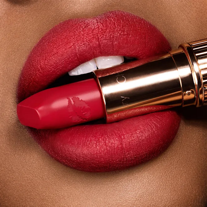 CHARLOTTE TILBURY HOT LIPS