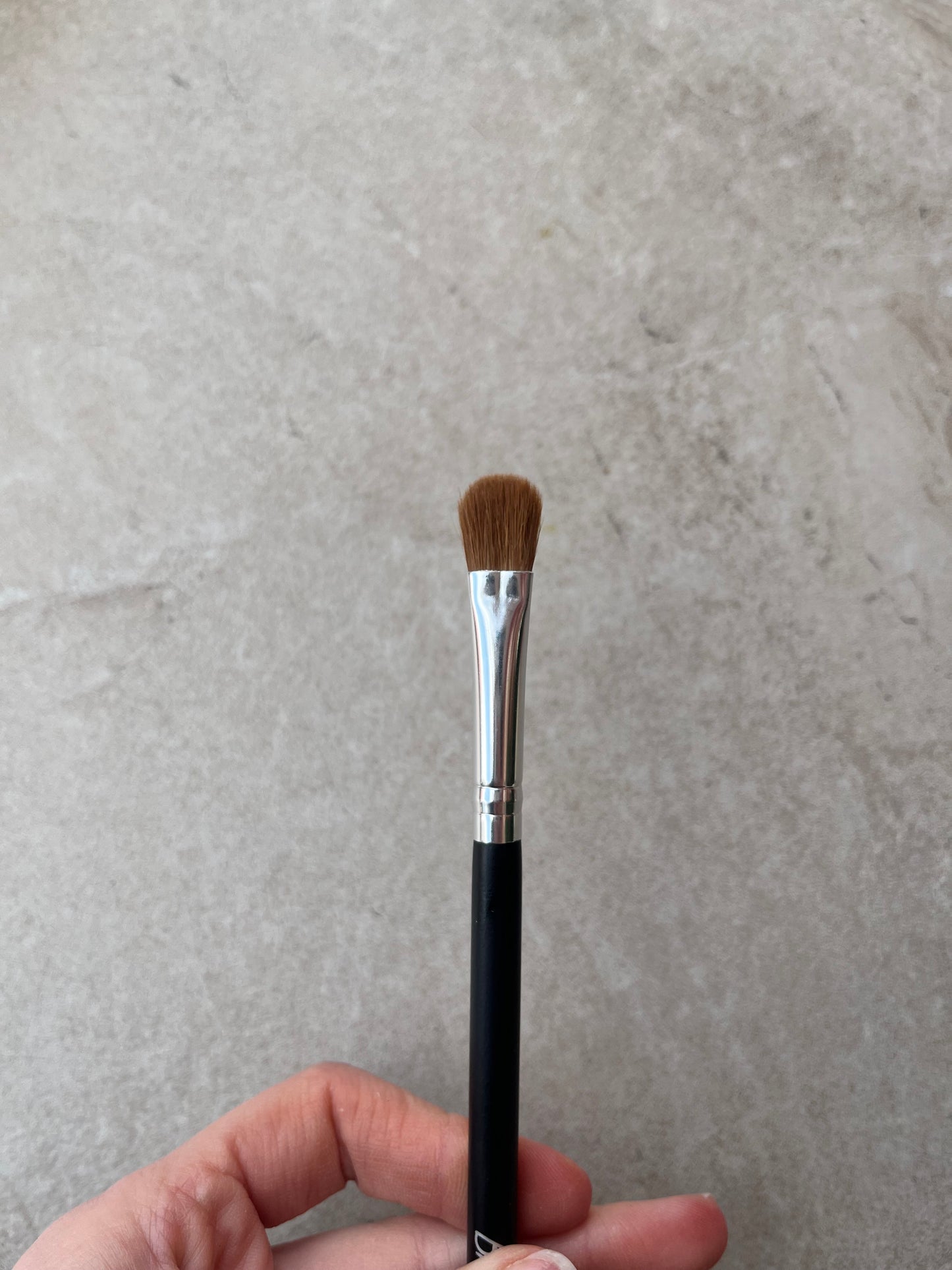 BRUSHART Concealer brush